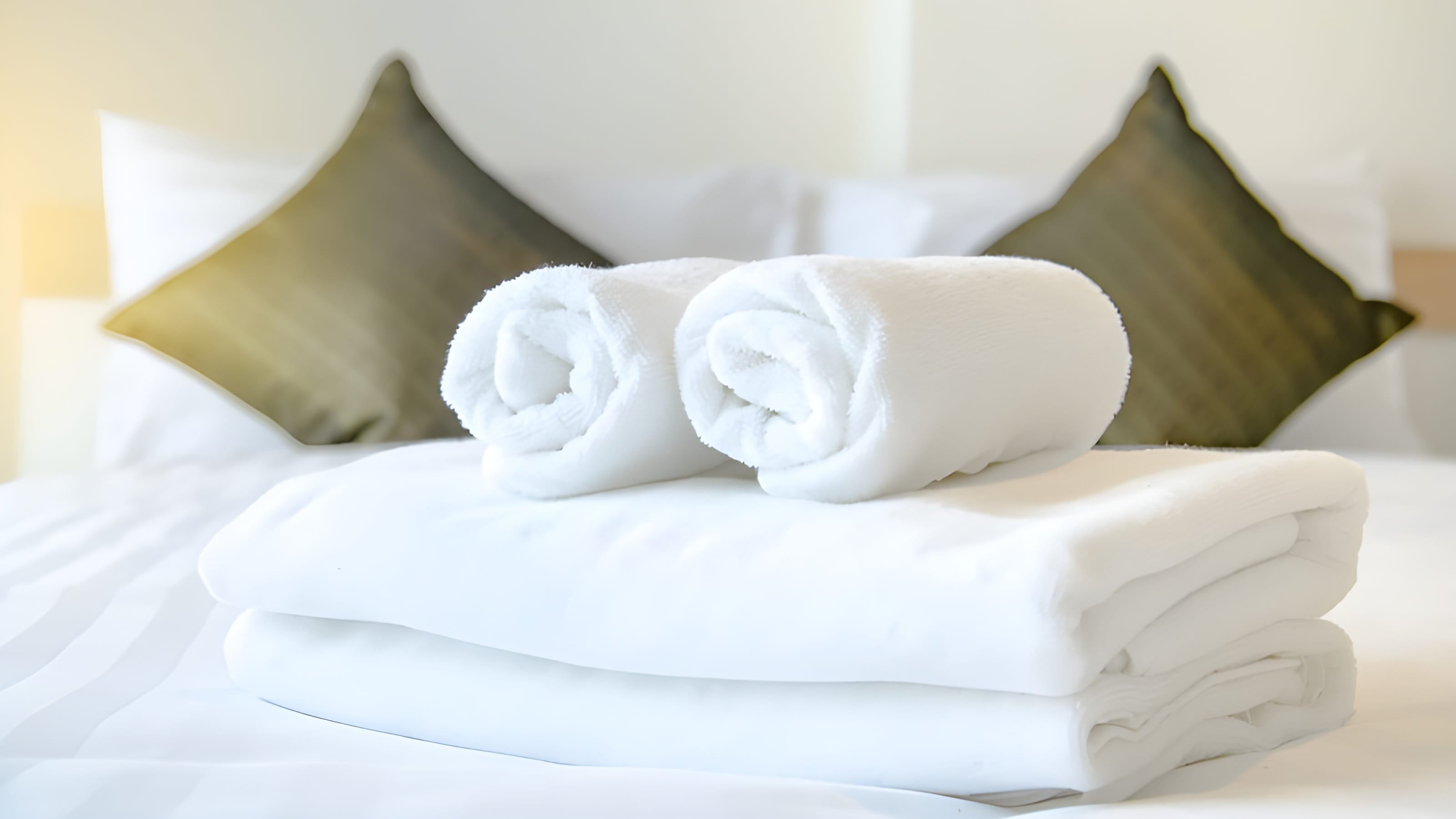 Deluxe Room - Image 5