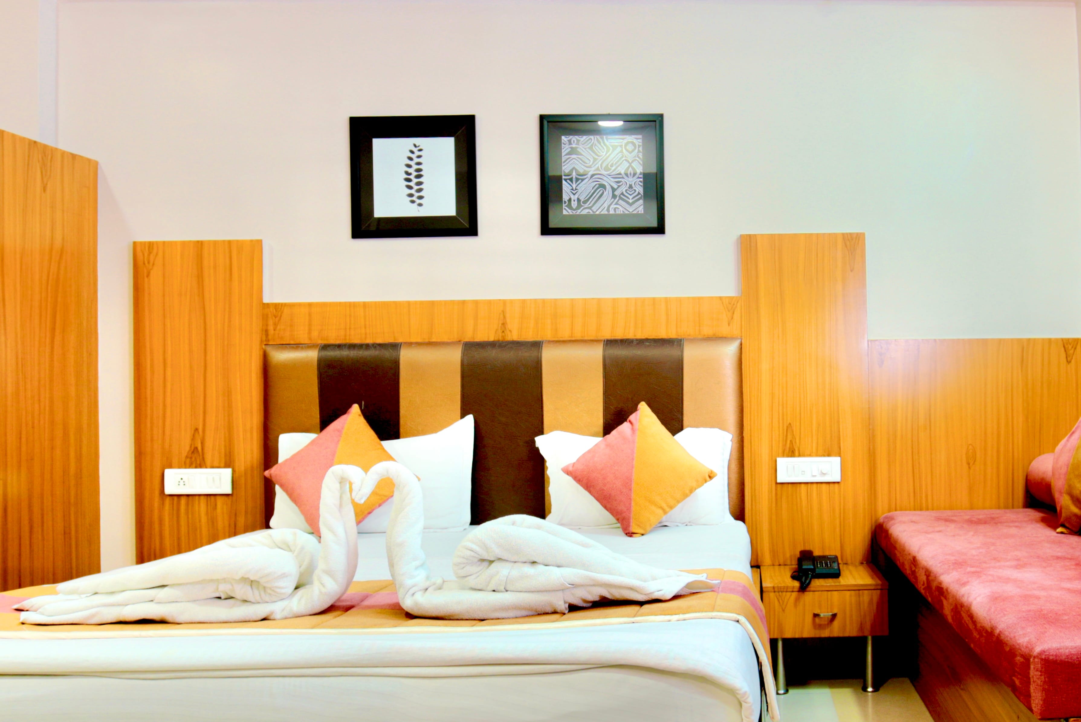 Deluxe Room - Image 1